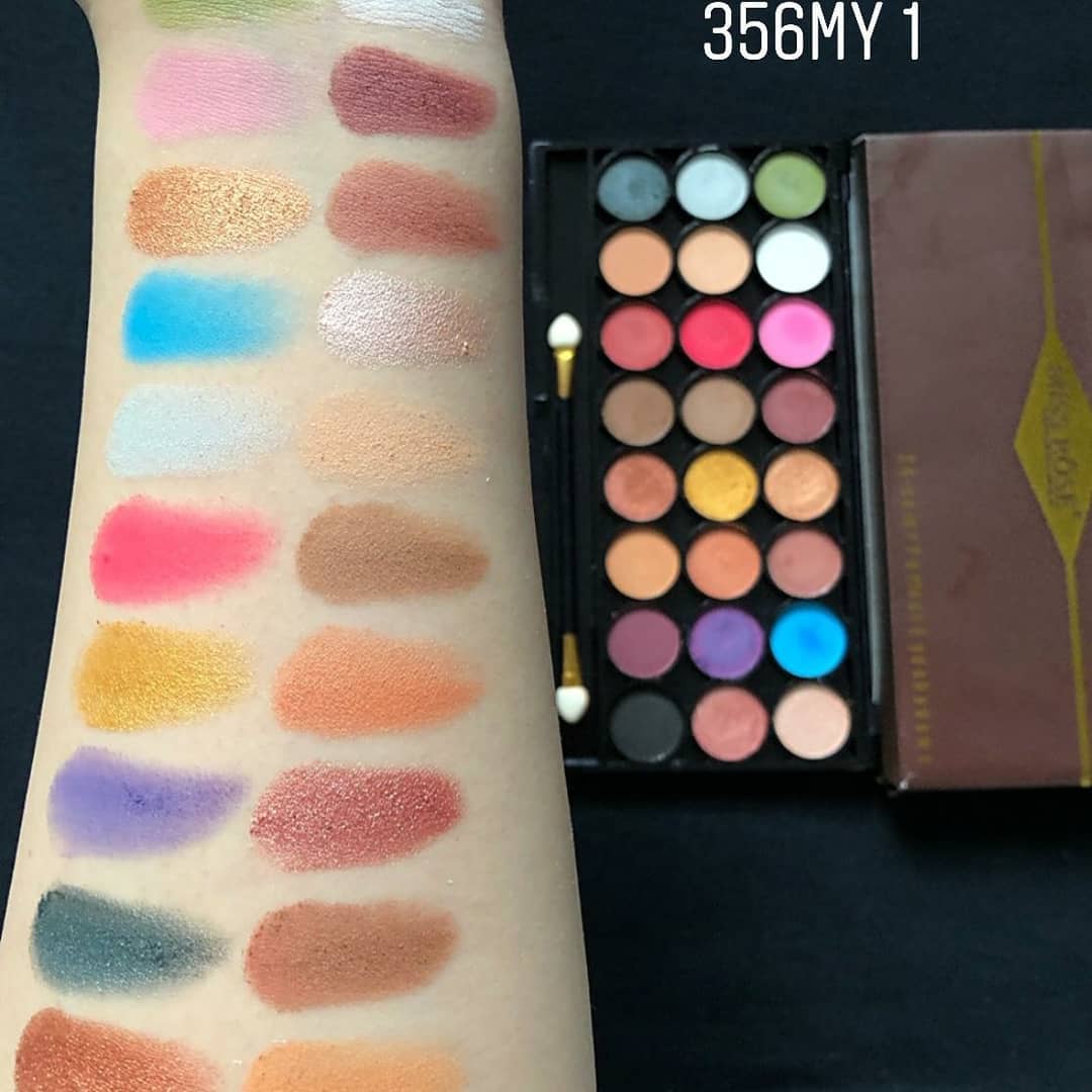 Miss Rose 24 Color Perfect Eyeshadows